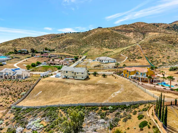 $949,900 | 345 Lakeview Drive, Palmdale, CA 93551