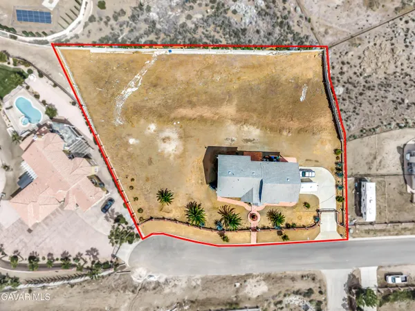 $949,900 | 345 Lakeview Drive, Palmdale, CA 93551