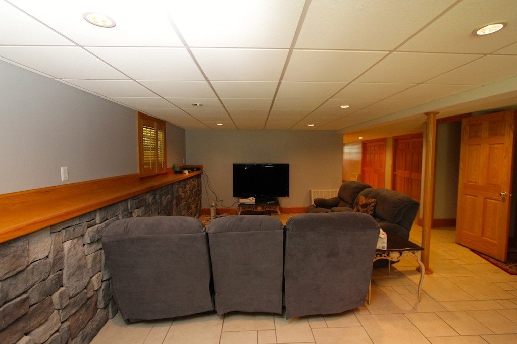 2 Hawthorne Road Smithfield, RI 02828 - Photo 21 of 27 Gallery Image 21