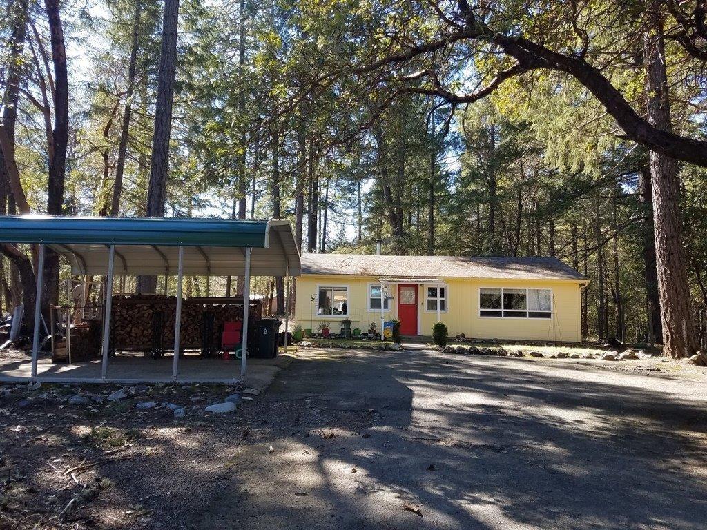 252 Ewe Creek Road Grants Pass, OR 97526 - Photo 1 of 9 Primary Photo