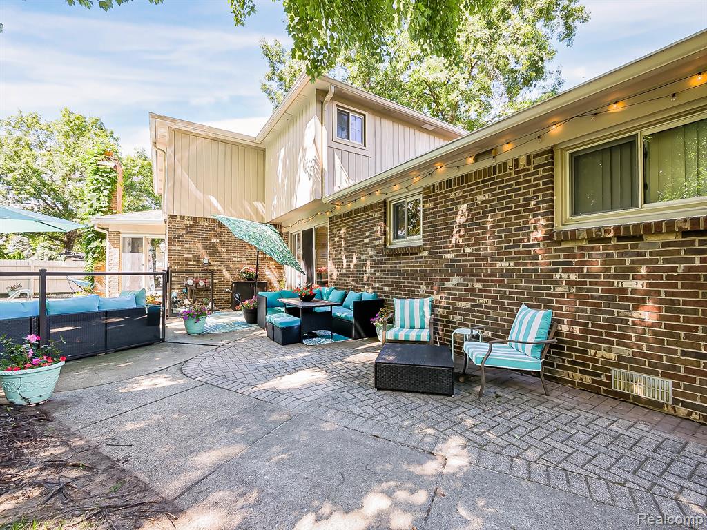 11924 Raintree Court Utica, MI 48315 - Photo 36 of 41 Gallery Image 36