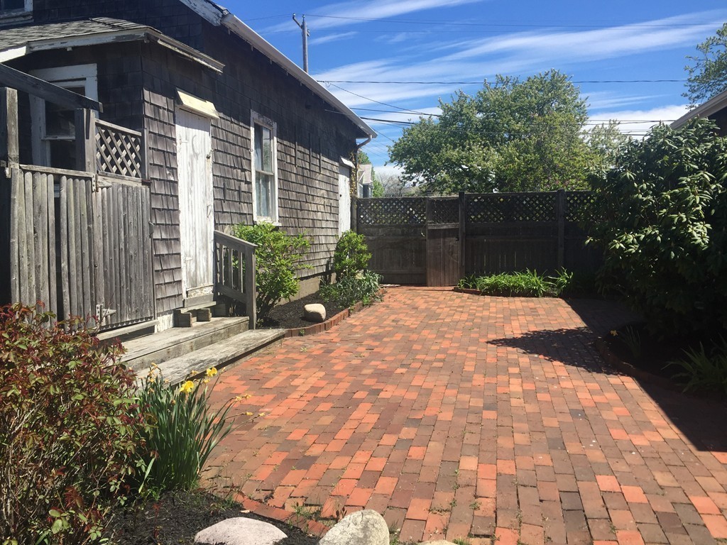 149 Edward Foster Road Scituate, MA 02066 - Photo 6 of 29 Gallery Image 6