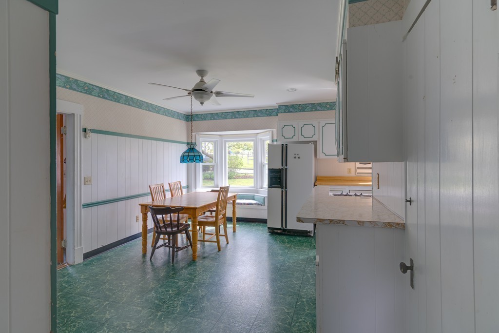 149 Edward Foster Road Scituate, MA 02066 - Photo 9 of 29 Gallery Image 9
