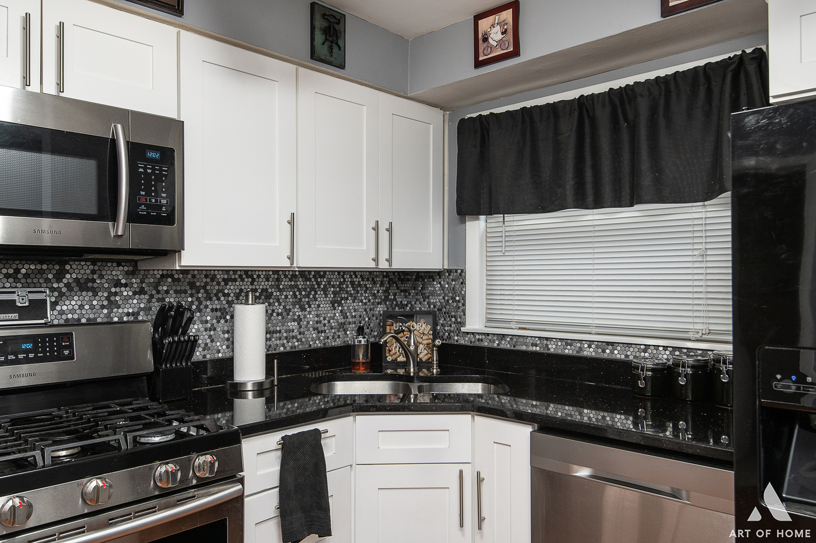 5818 West 60th Street Chicago, IL 60638 - Photo 10 of 35