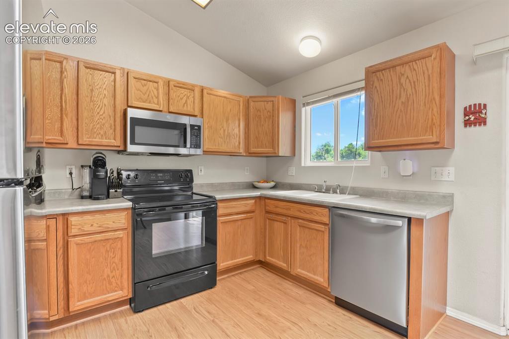 747 Ridgebury Place Fountain, CO 80817 - Photo 9 of 35