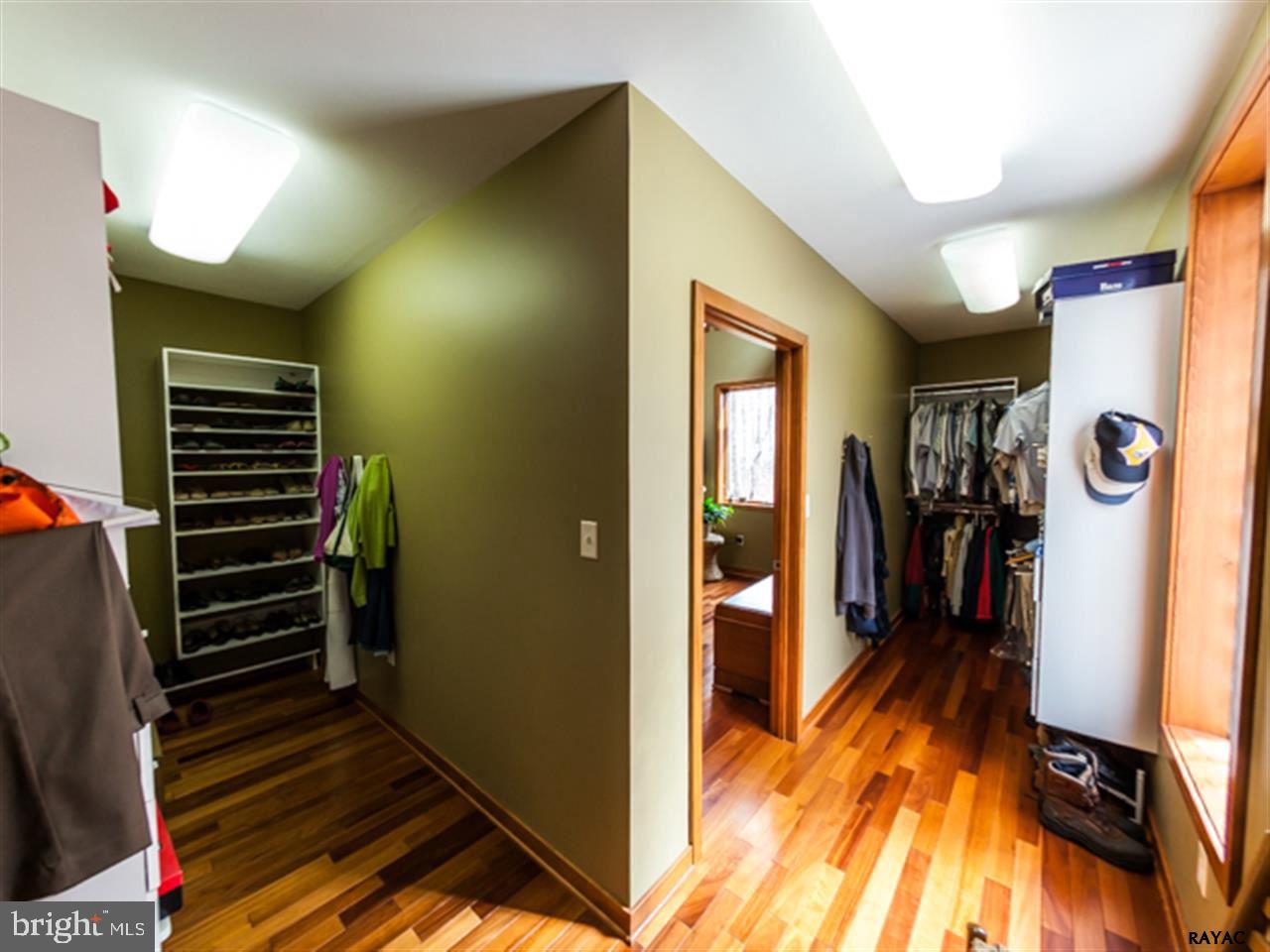 1064 Windsor Road Red Lion, PA 17356 - Photo 15 of 36 Gallery Image 15
