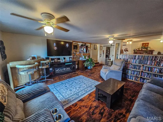 $280,000 | 7828 St George Road, Hartville, MO 65667