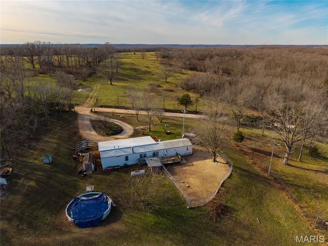 $280,000 | 7828 St George Road, Hartville, MO 65667