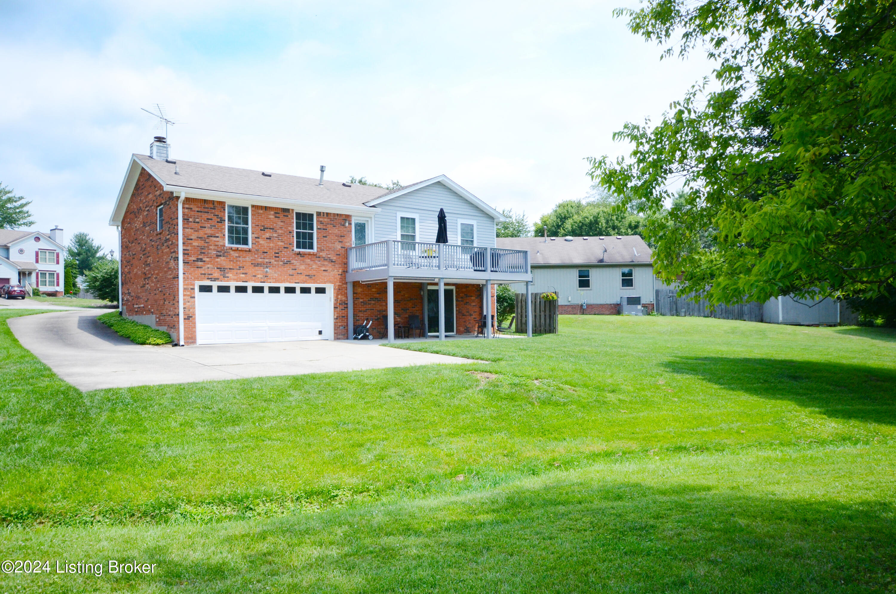 206 Rolling Ridge Way Simpsonville, KY 40067 - Photo 30 of 37 EXTERIOR