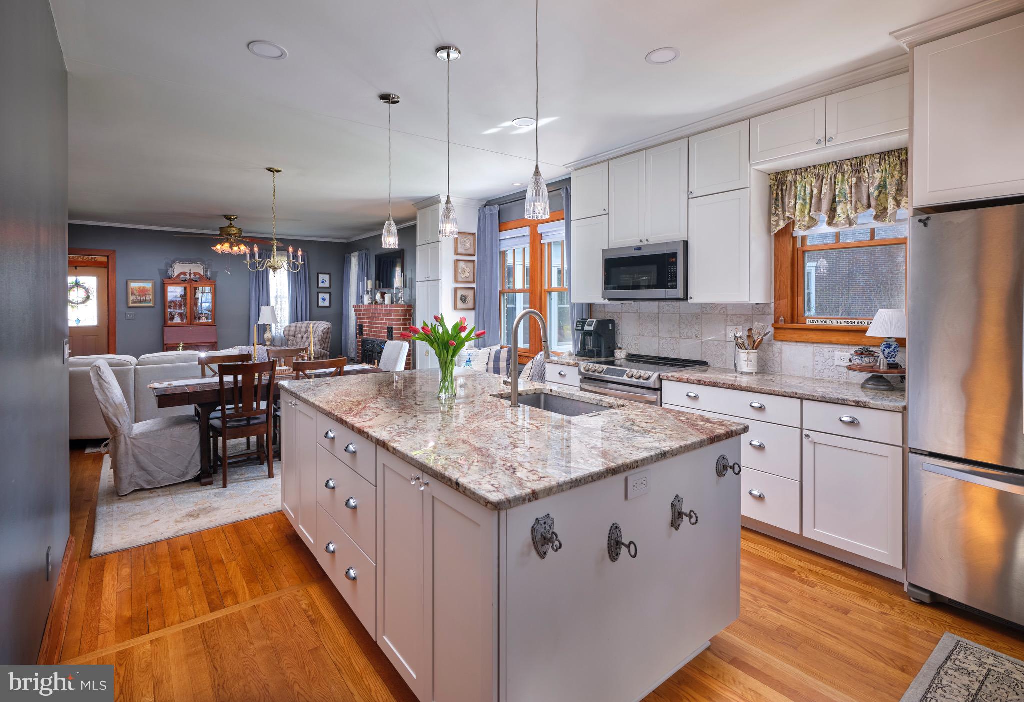 411 Easton Road Riegelsville, PA 18077 - Photo 10 of 31