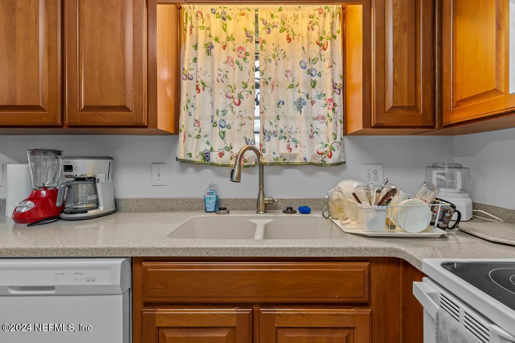 5752 Fort Sumter Road Jacksonville, FL 32210 - Photo 21 of 53 5752 Fort Sumter-20