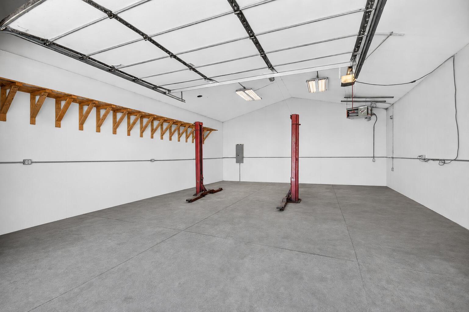 8415 12th Street Somers, WI 53144 - Photo 2 of 32 garage interior
