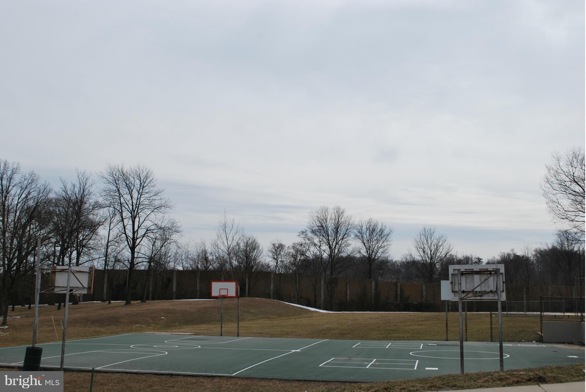 5601 Ashbourne Road Halethorpe, MD 21227 - Photo 30 of 30 Community