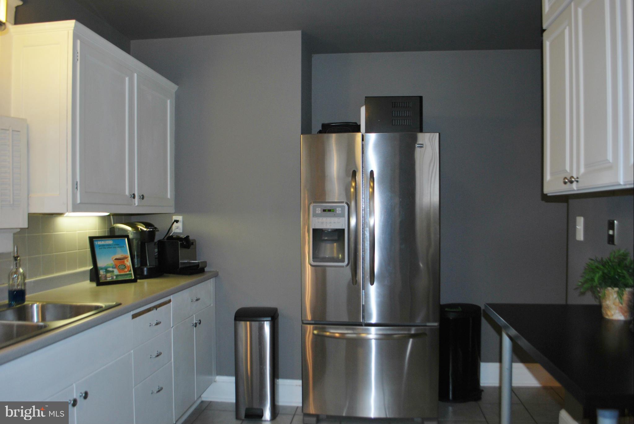 5601 Ashbourne Road Halethorpe, MD 21227 - Photo 5 of 30 Kitchen