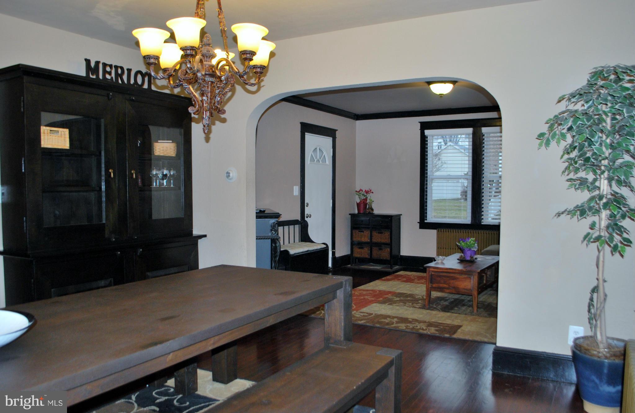 5601 Ashbourne Road Halethorpe, MD 21227 - Photo 9 of 30 Dining Room