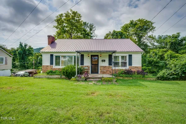 $80,000 | 40736 West Morgan Avenue, Pennington Gap, VA 24277