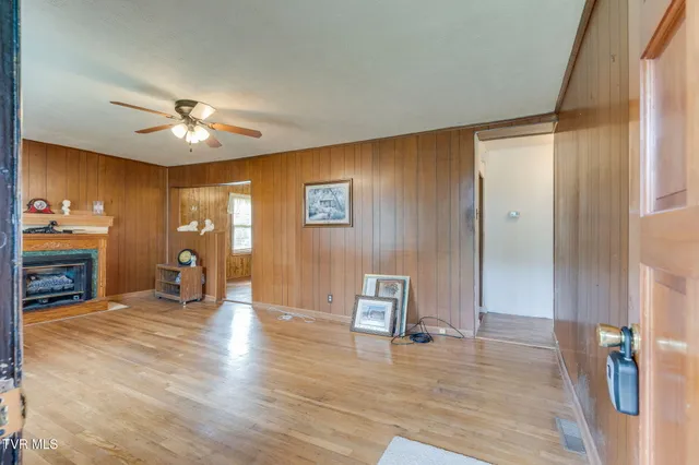 $87,000 | 40736 West Morgan Avenue, Pennington Gap, VA 24277