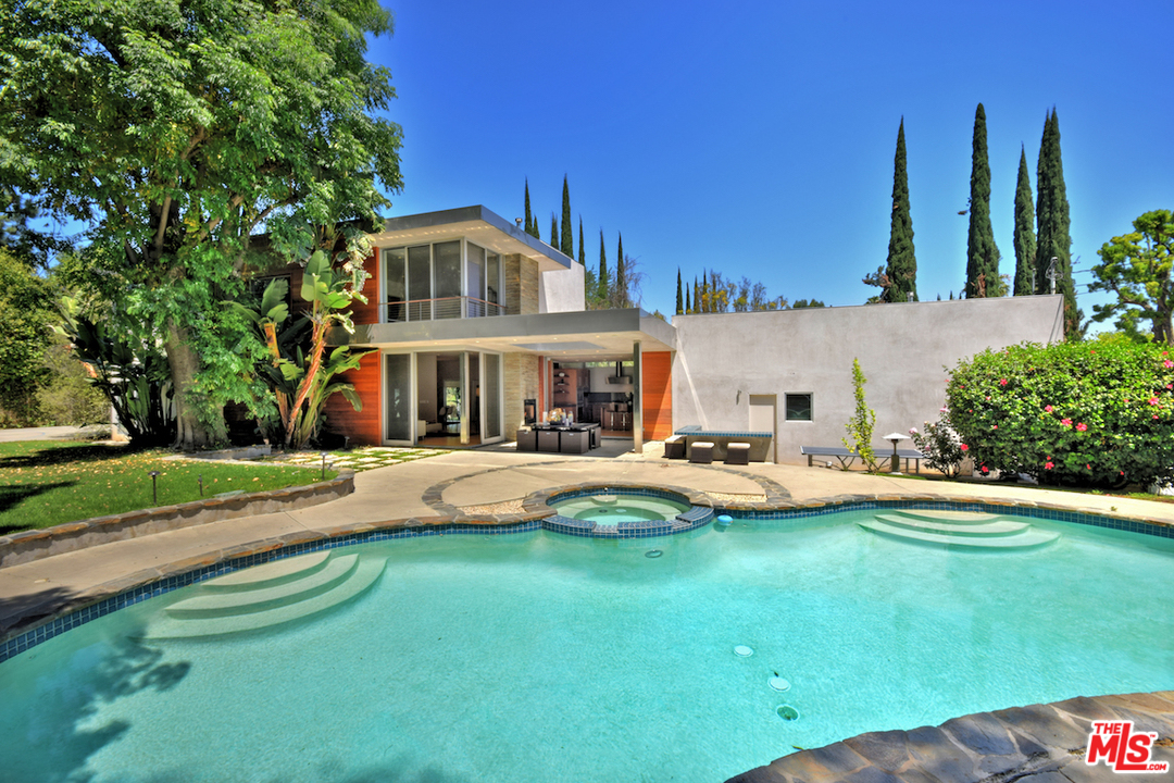 18084 Rancho Street Encino, CA 91316 - Photo 25 of 50