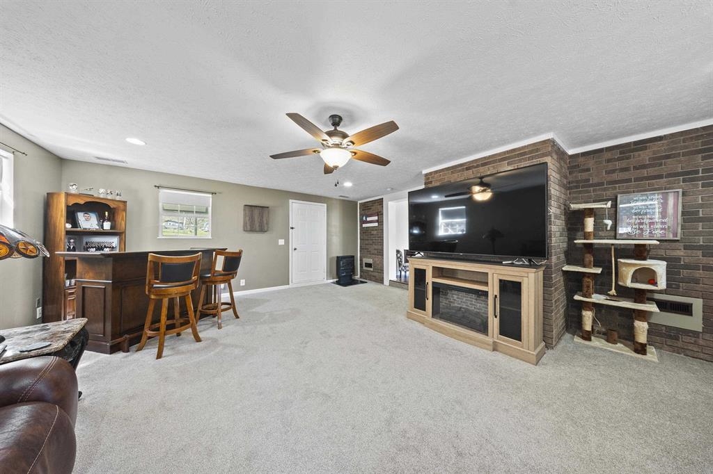 262 Shepherd Branch Road Louisa, KY 41230 - Photo 5 of 33