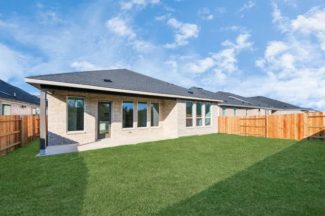 $2,600 | 32031 Sweet Pea Meadows Drive, Hockley, TX 77447