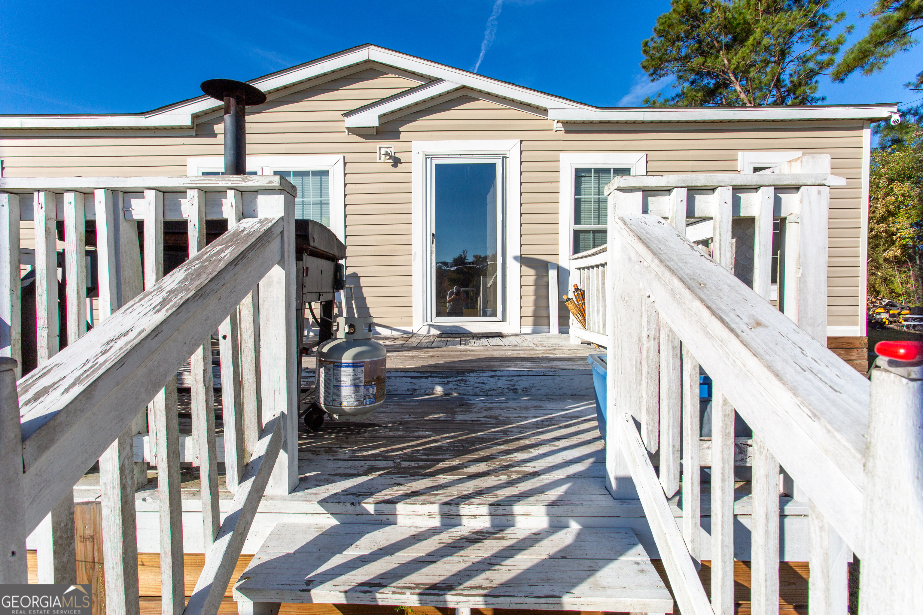 74 Leslie Road Hazlehurst, GA 31539 - Photo 3 of 35