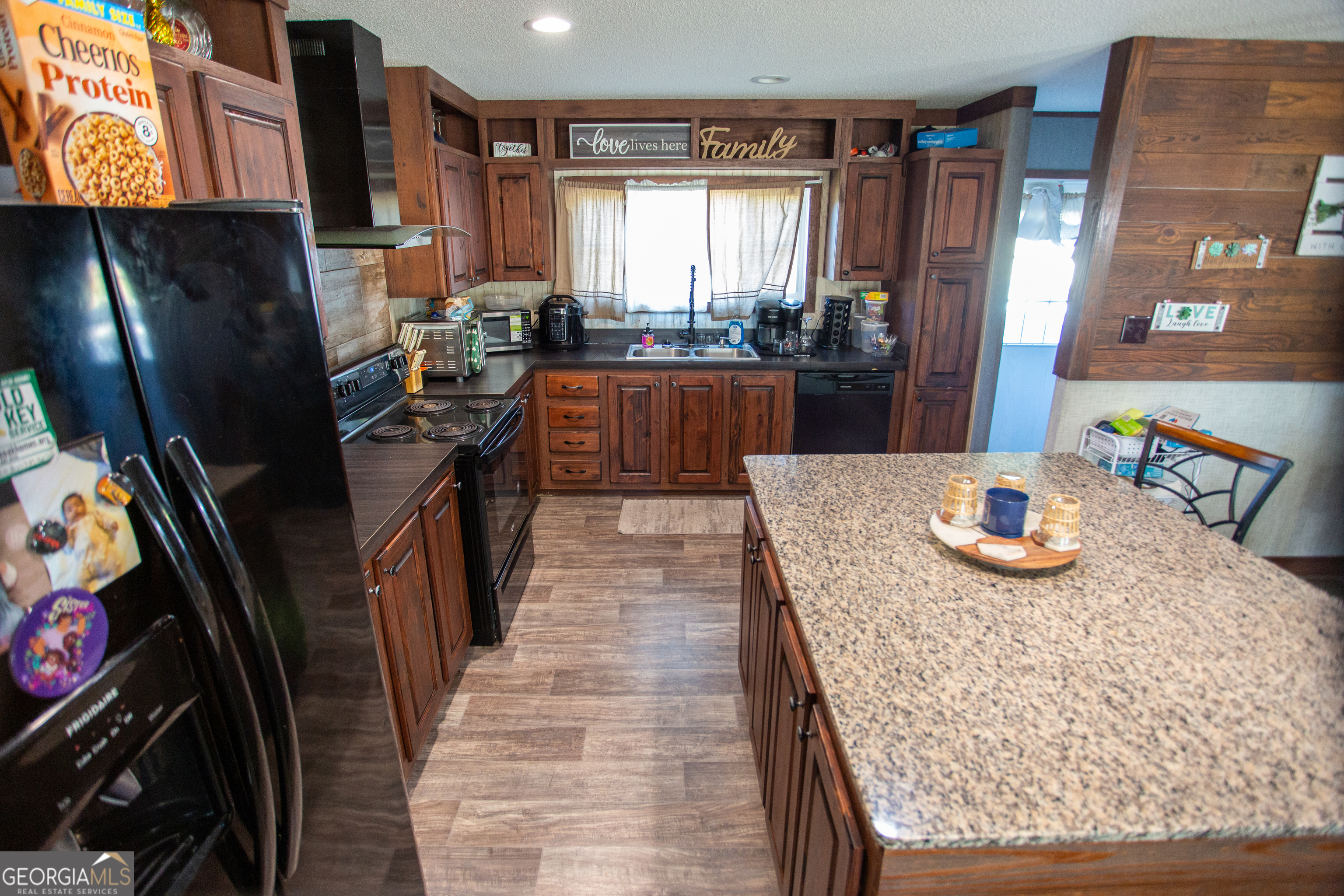 74 Leslie Road Hazlehurst, GA 31539 - Photo 9 of 35