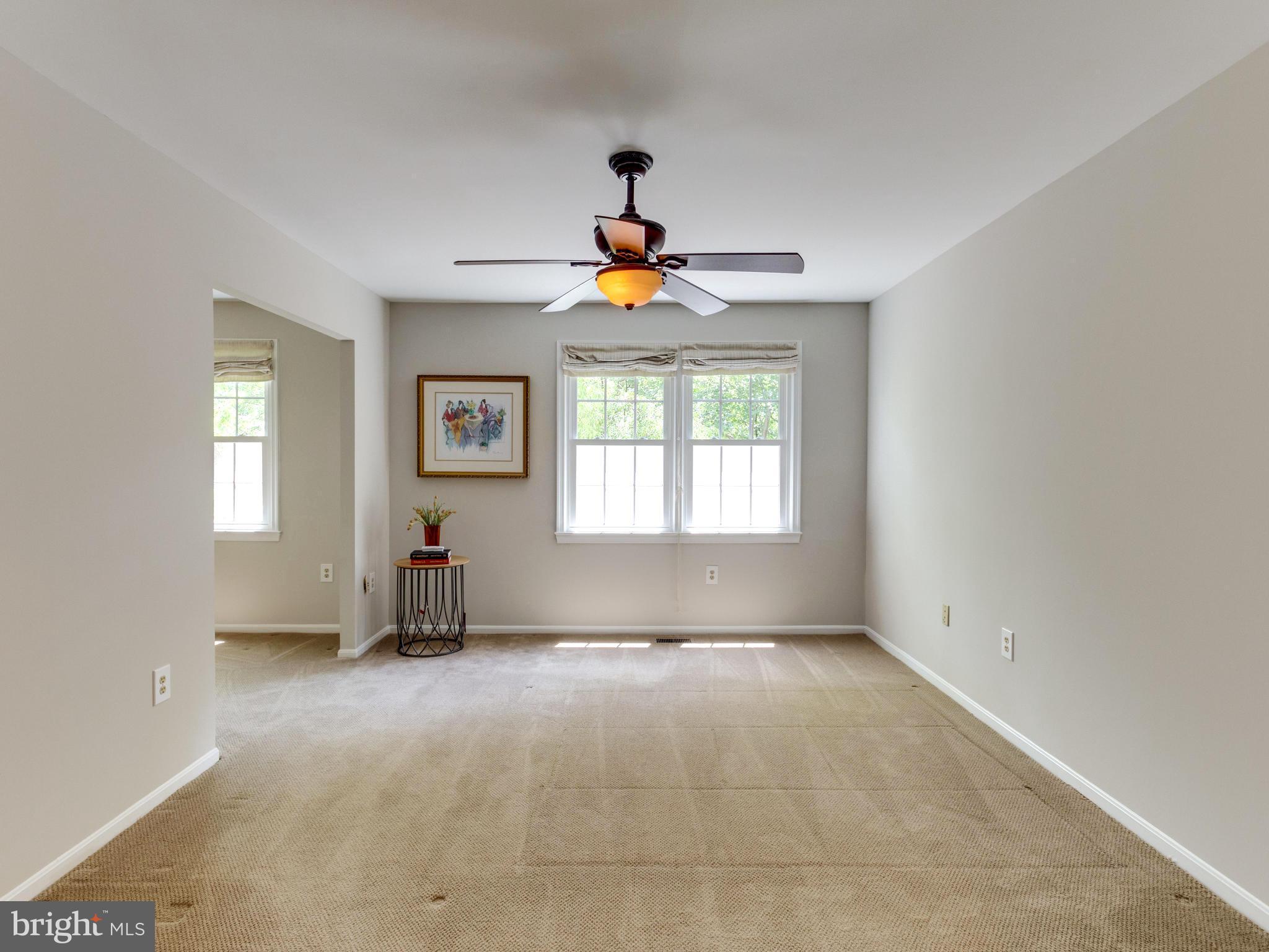 4841 Carriagepark Road Fairfax, VA 22032 - Photo 14 of 28 Large master bedroom suite w walk-in closet