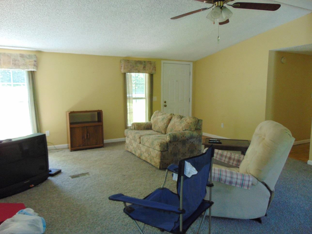 493 North Norwood Road DeFuniak Springs, FL 32433 - Photo 10 of 56 Living Room (1)