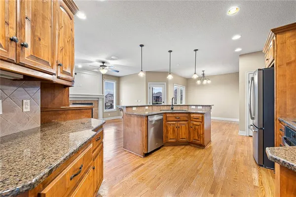 $550,000 | 12990 North Crispin Way, Platte City, MO 64079