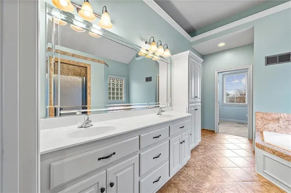 $550,000 | 12990 North Crispin Way, Platte City, MO 64079