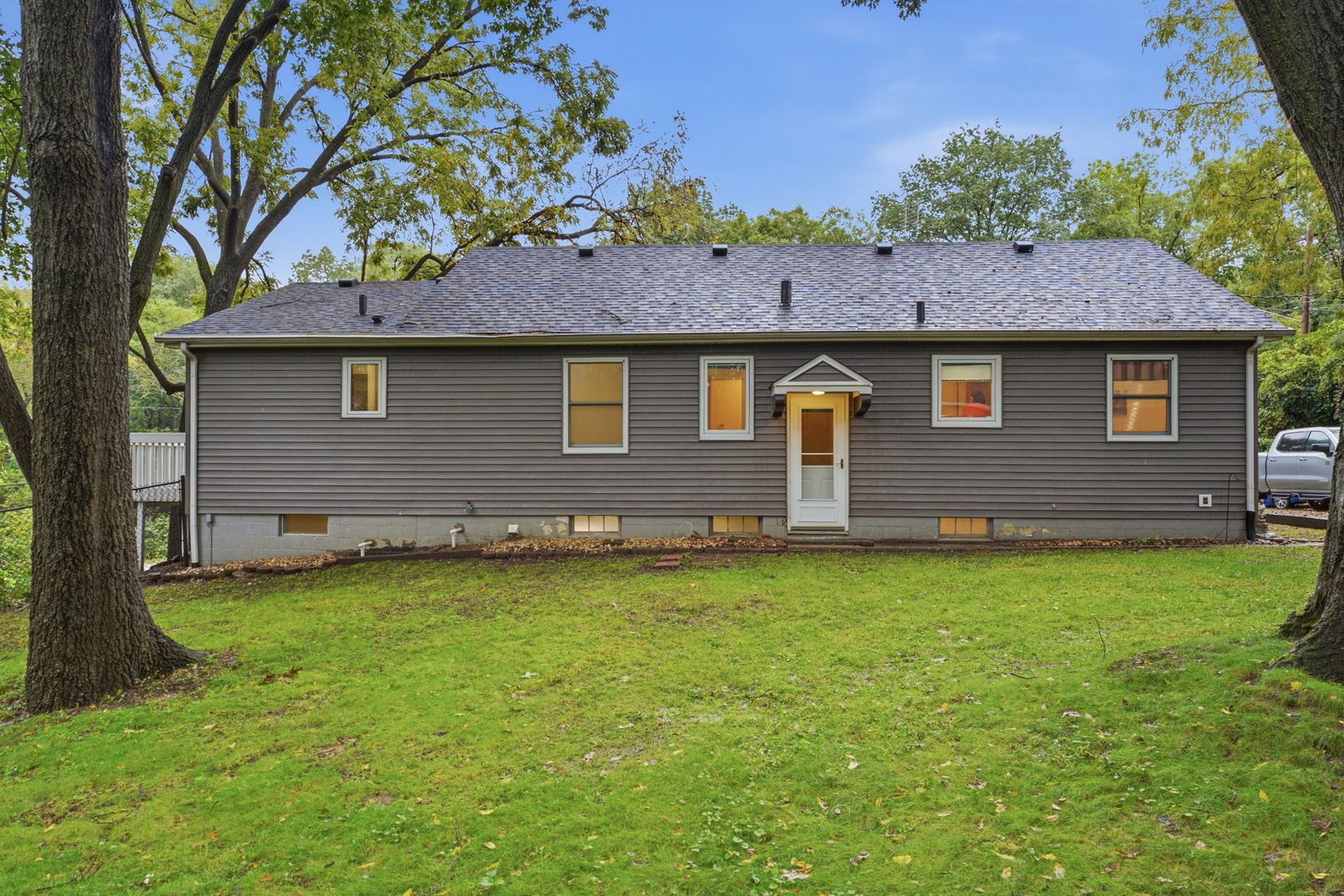 1315 34th Street Moline, IL 61265 - Photo 6 of 38 Gallery Image 6