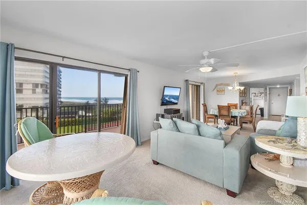 $2,600 | 10044 South Ocean Drive, Unit 401, Jensen Beach, FL 34957