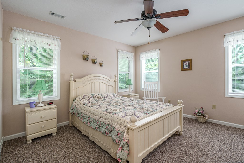 883 Village Road Murphy, NC 28906 - Photo 10 of 61