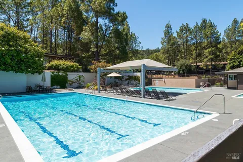 $575,000 | 82 Surrey Lane, San Rafael, CA 94903