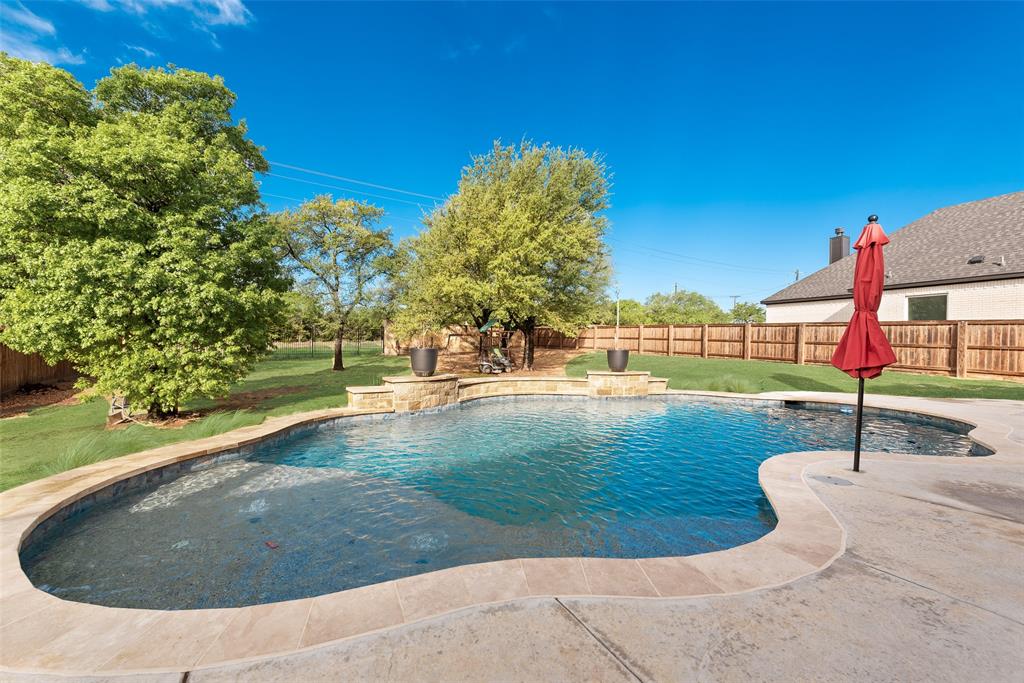 101 Oxford Court Weatherford, TX 76088 - Photo 32 of 35