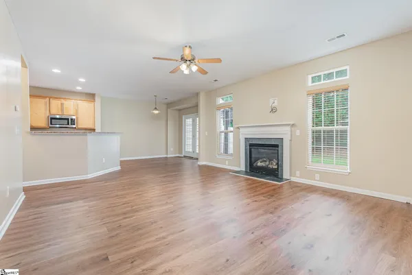 $359,000 | 323 Majesty Court, Greenville, SC 29615