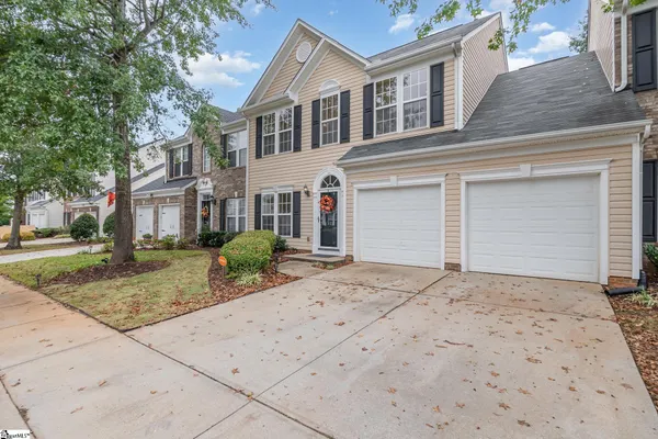$359,000 | 323 Majesty Court, Greenville, SC 29615