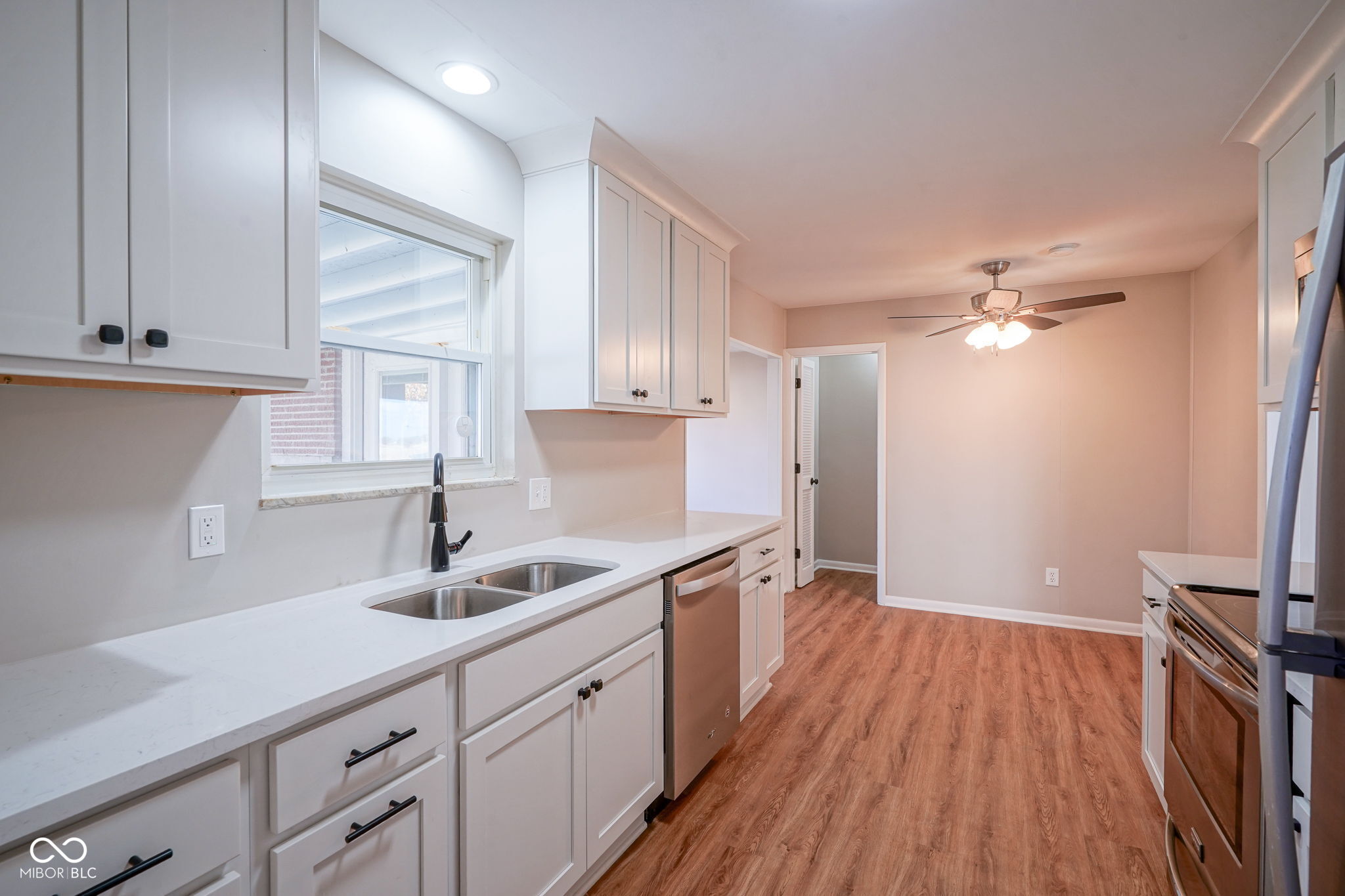 8509 North Ricks Drive East McCordsville, IN 46055 - Photo 12 of 39