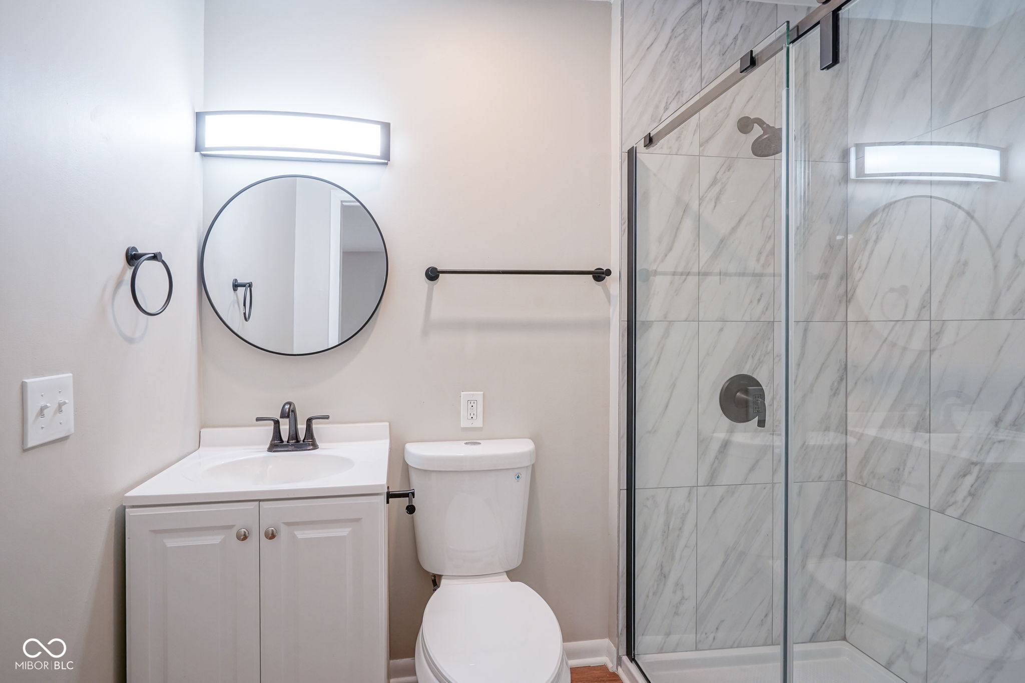 8509 North Ricks Drive East McCordsville, IN 46055 - Photo 3 of 39