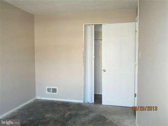 2106 Jasmine Road Baltimore, MD 21222 - Photo 11 of 17 a view of an empty room