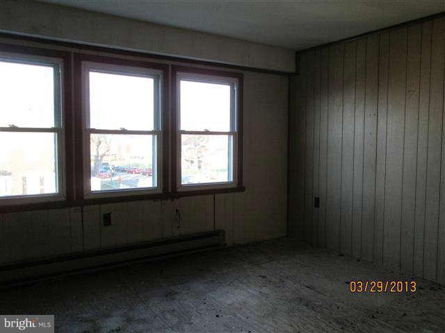 2106 Jasmine Road Baltimore, MD 21222 - Photo 17 of 17 a room with a window