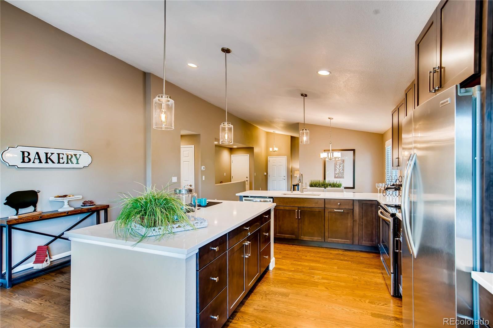 1 Dunbarton Court Highlands Ranch, CO 80130 - Photo 11 of 29 Gallery Image 11