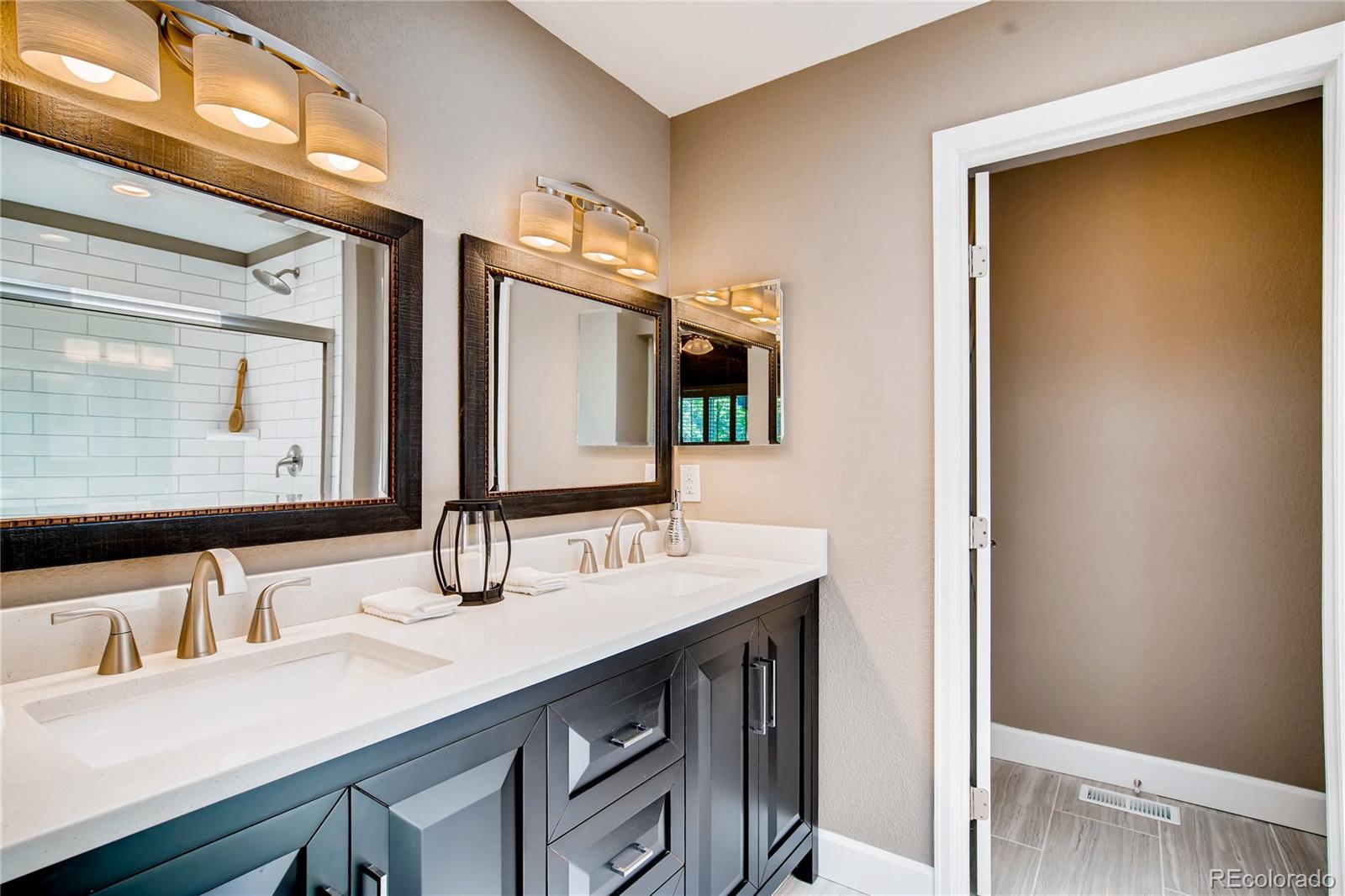 1 Dunbarton Court Highlands Ranch, CO 80130 - Photo 13 of 29 Gallery Image 13
