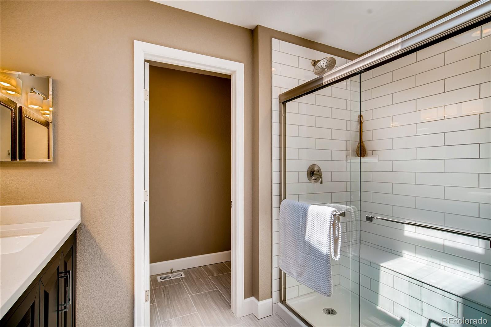 1 Dunbarton Court Highlands Ranch, CO 80130 - Photo 14 of 29 Gallery Image 14