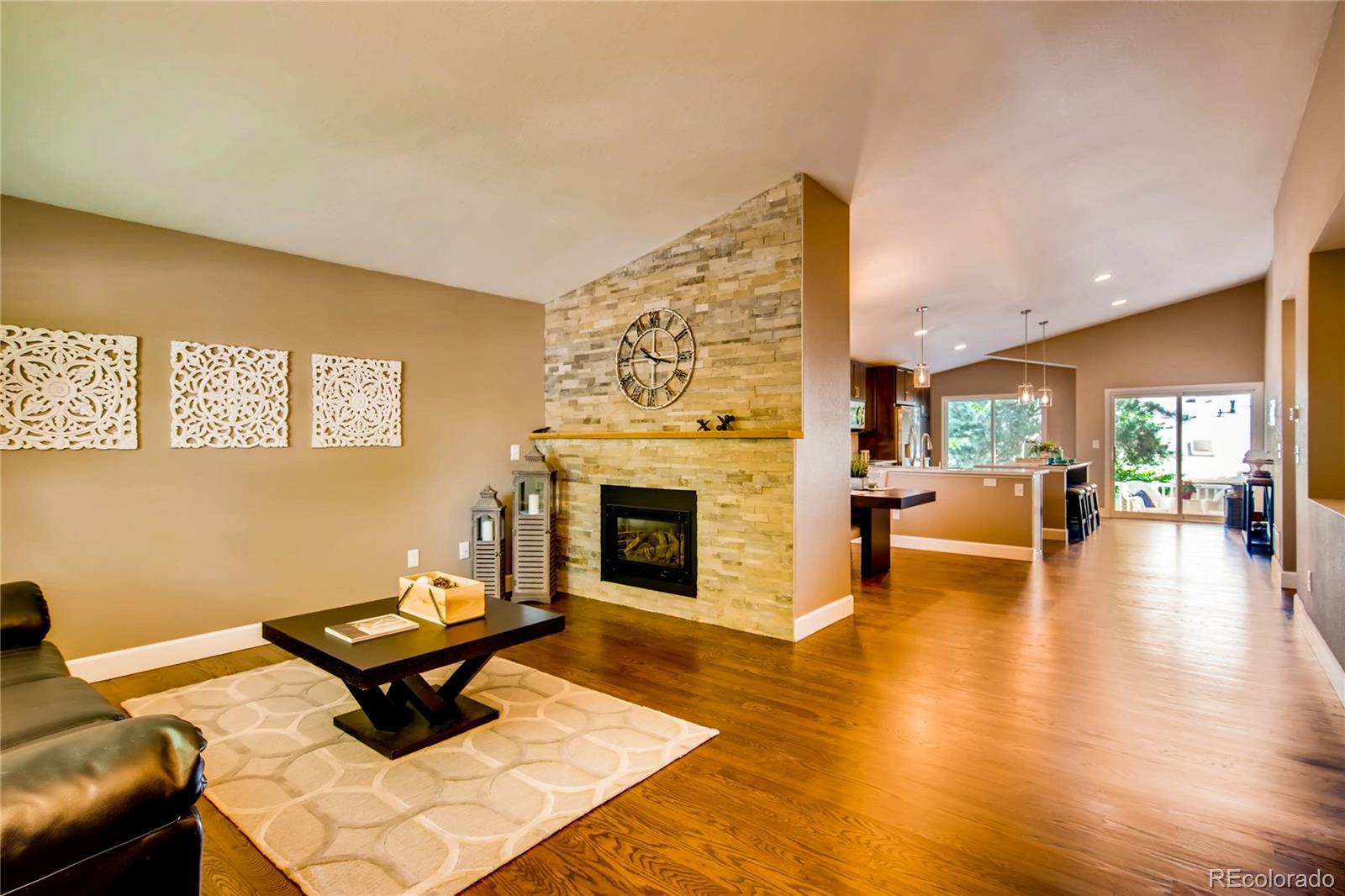 1 Dunbarton Court Highlands Ranch, CO 80130 - Photo 8 of 29 Gallery Image 8