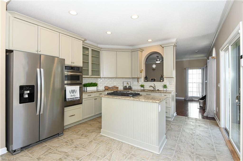 6314 High View Road Greensboro, NC 27410 - Photo 10 of 48 Gallery Image 10