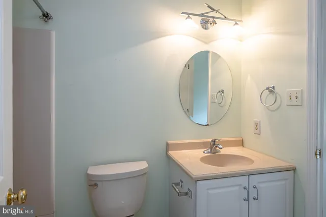 $2,500 | 193 Hawthorne Court, Reading, PA 19610