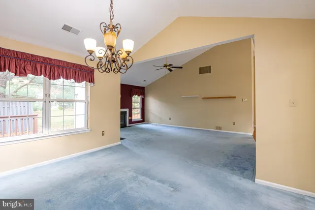 $2,500 | 193 Hawthorne Court, Reading, PA 19610