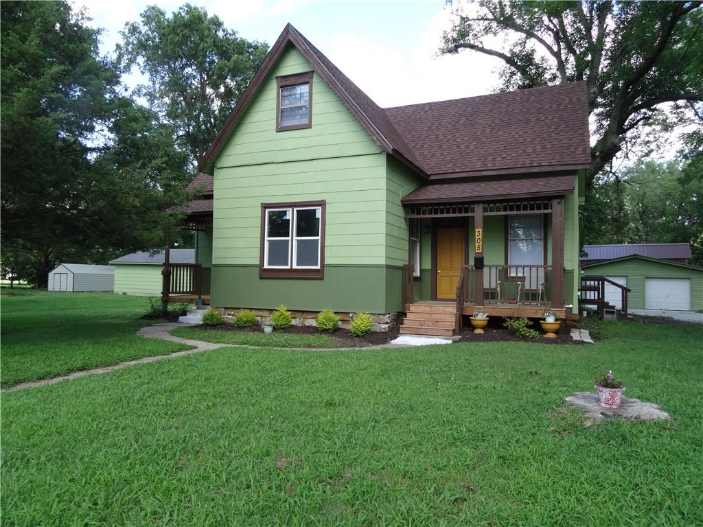 305 South Mechanic Street Butler, MO 64730 - Photo 2 of 65