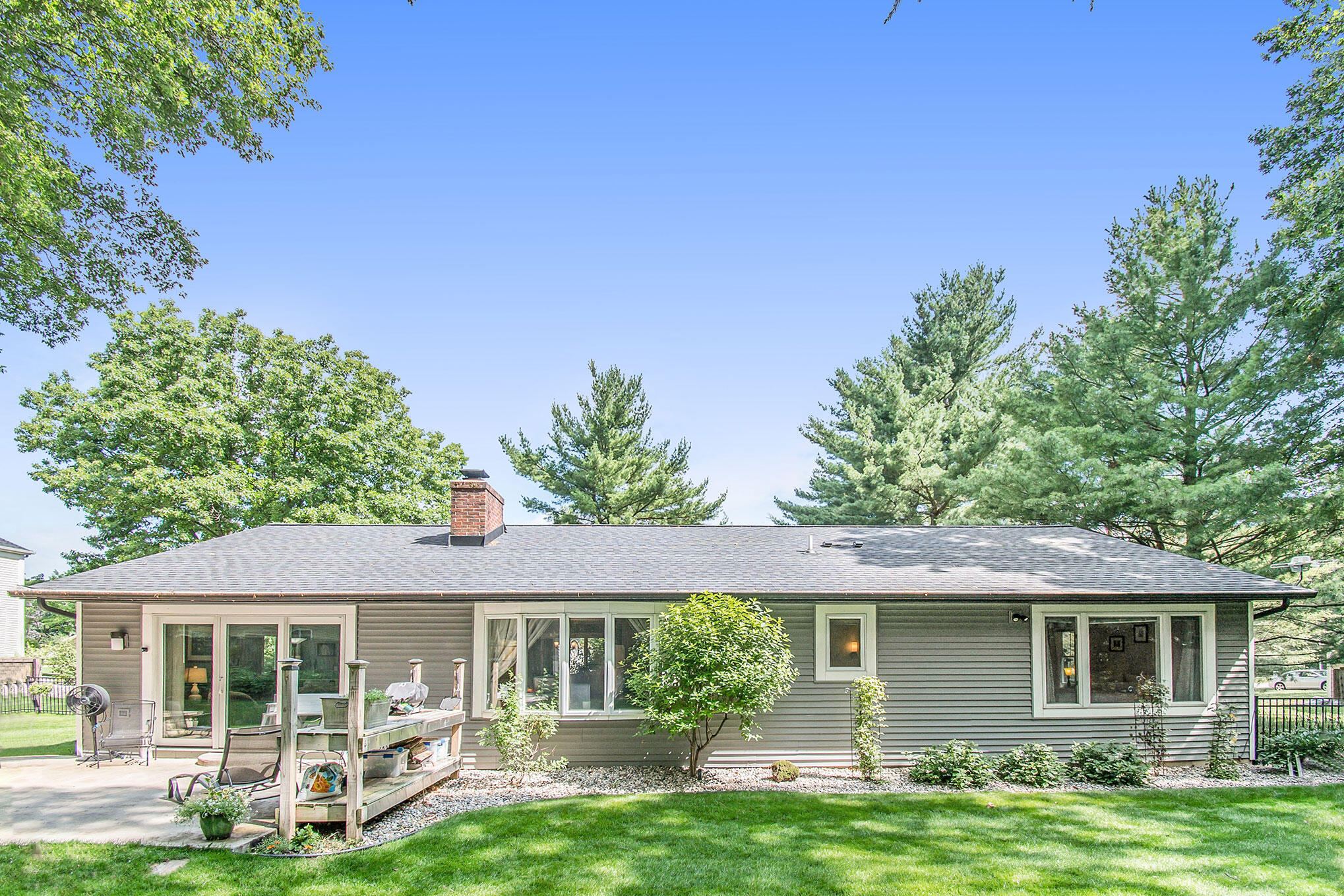 5391 Stoney Brook Road Kalamazoo, MI 49009 - Photo 3 of 39 DSC_9131